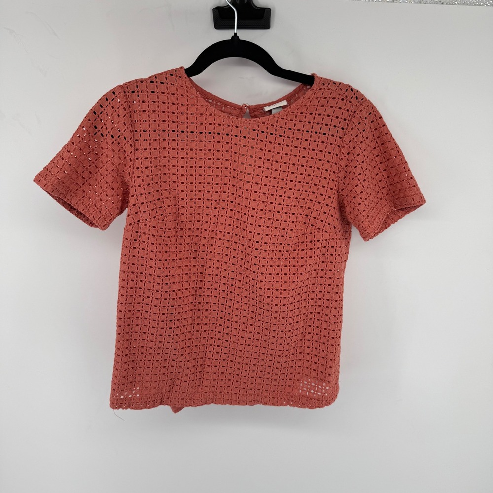 A New Day Eyelet Lace Top Womens XS Coral Pink Cotton Blouse Boho Chic Keyhole